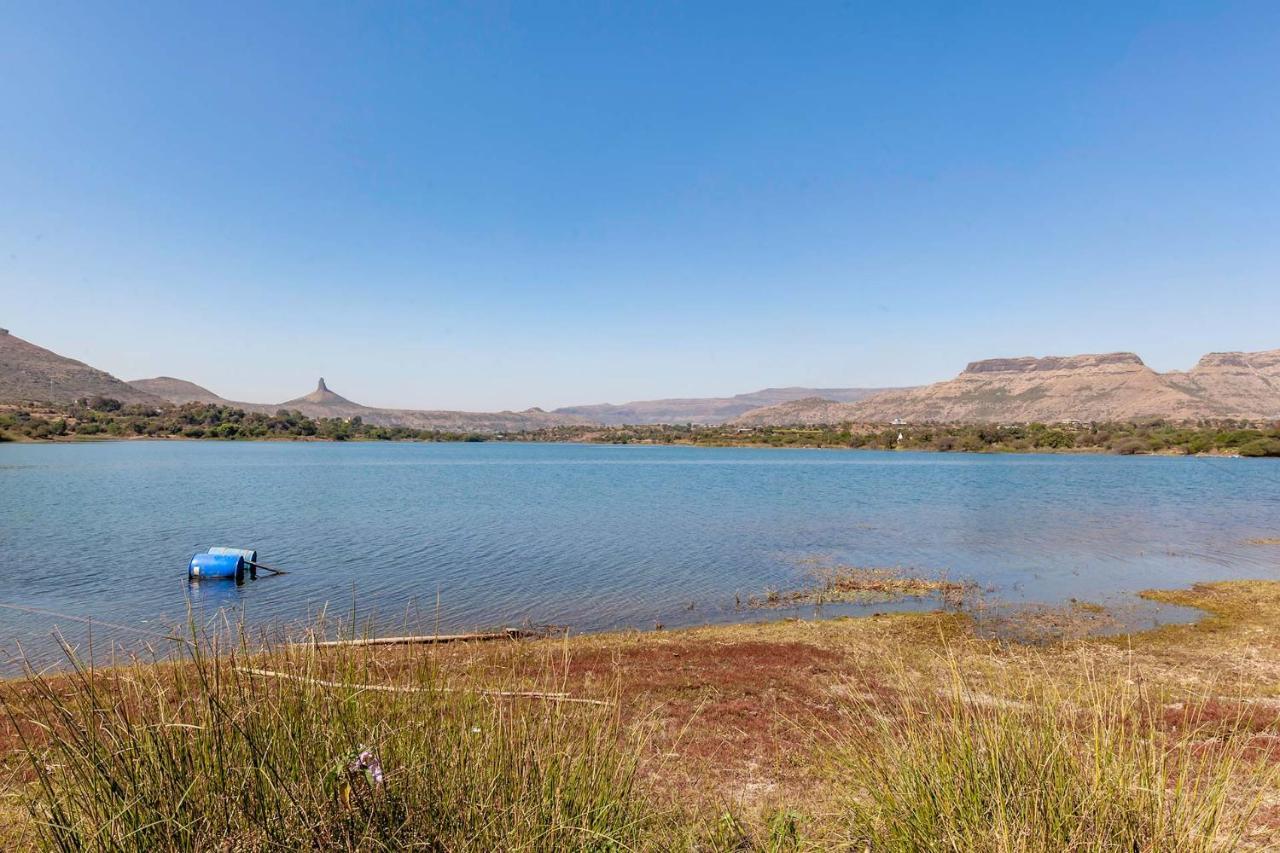 Stayvista'S Bellisimo Panorama - Lakeside Oasis With Infinity Pool, Modern Interiors, Open-To-Sky Bathtub, And Lush Green Lawn Nashik Luaran gambar